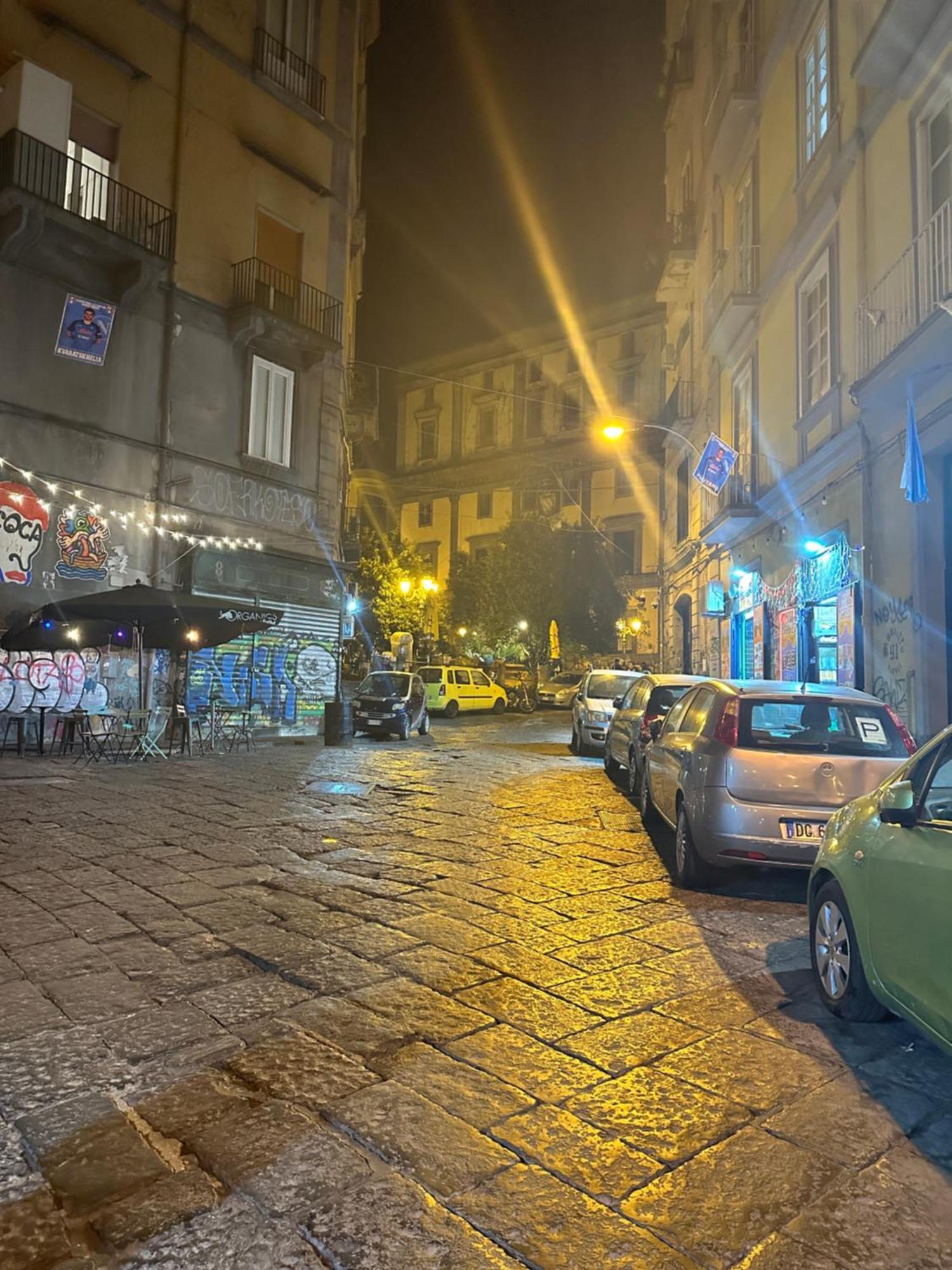 Naples To Stay Buitenkant foto